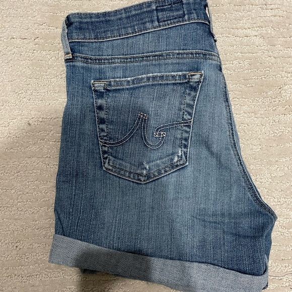 AG Jeans Denim Shorts - the Hailey fit - Picture 3 of 3